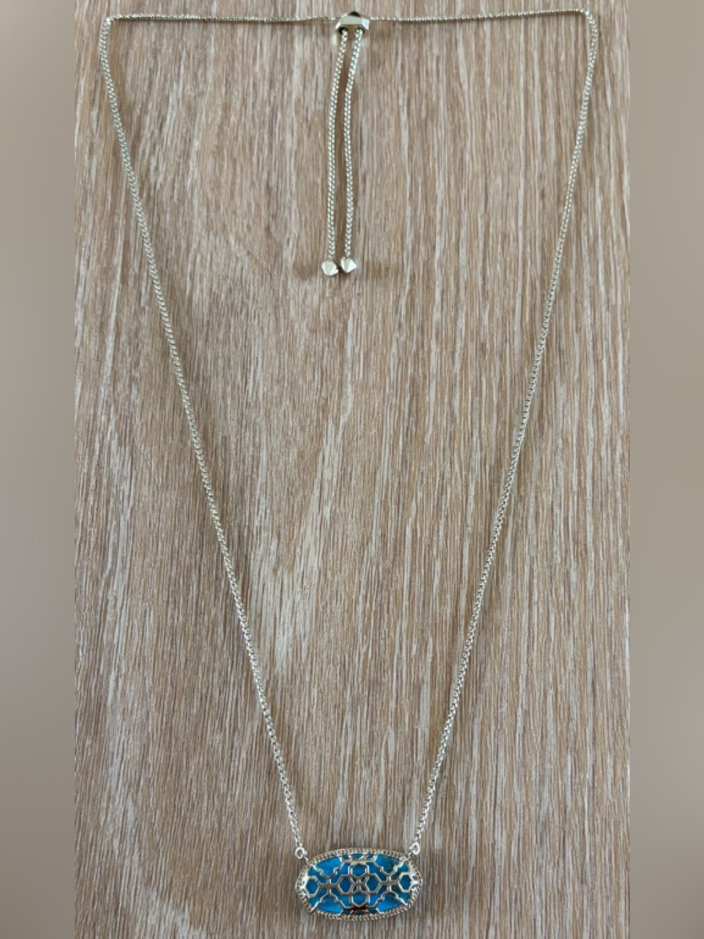 KENDRA SCOTT GOLD W/ TURQUOISE - ELISA Pendant - ADJUSTABLE SLIDER NECKLACE - Picture 3 of 5